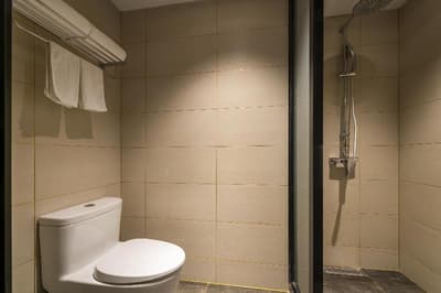 Hanting Hotel  Haining Haichang Road Railway Stati