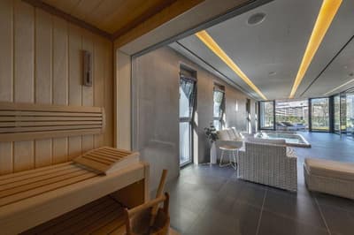 Central Park Residence