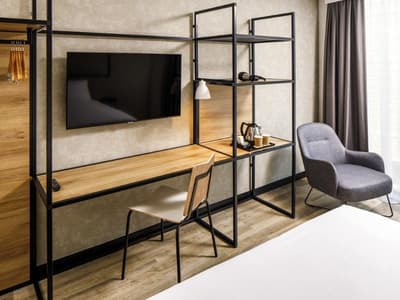 Ibis London Heathrow Terminal 5