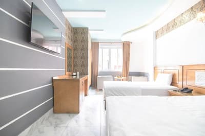 Sunrise Trung Son Hotel By Zuzu