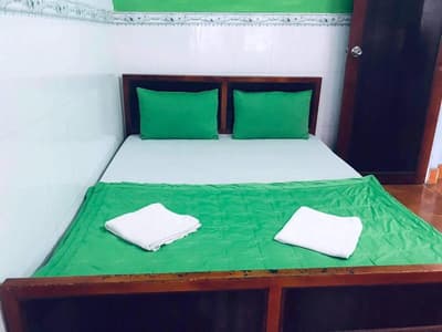 Hoang Dung Hotel by ZUZU