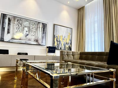 MONDRIAN Luxury Suites&Apartments OldTown MarketSq