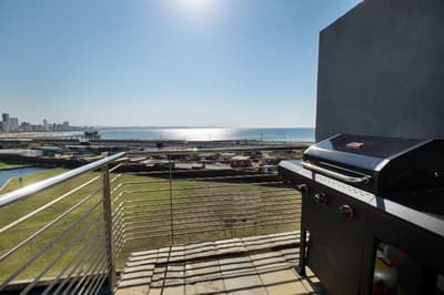 Point Waterfront Apartments