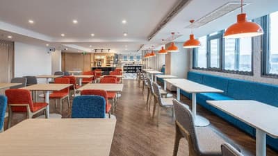 Holiday Inn Express Qingdao City Center