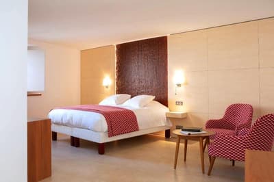 LOGIS HOTEL LE CLOS DE LA VOUGE