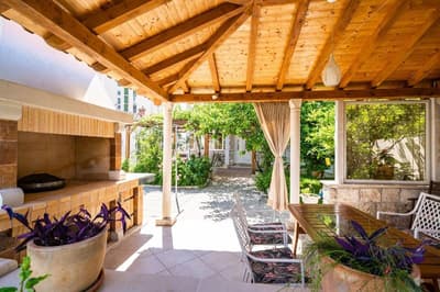 Apartments & Rooms V&M