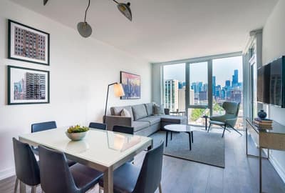 LEVEL Chicago - Old Town