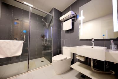 Hanting Hotel (Guangzhou Wushan Metro Station)