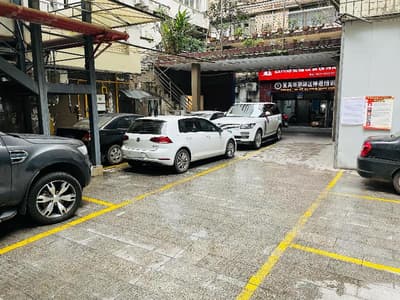 Hanting Hotel (Yibin Zhongshan Street)