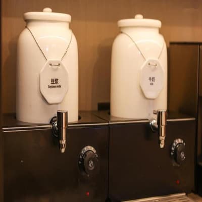 Ji Hotel (Jiaxing Wanda Plaza)