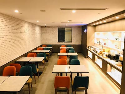 Hanting Premium Guangzhou Dongxiaonan Metro Statio