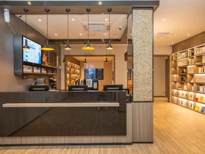 Hanting Hotel (Jiangnan global port )