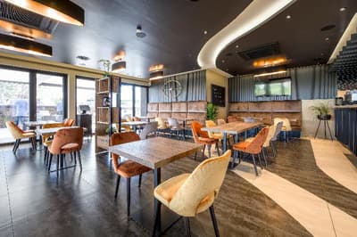 Hotel Le 830