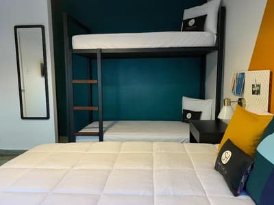 Santurcia Hostel - Adults Only