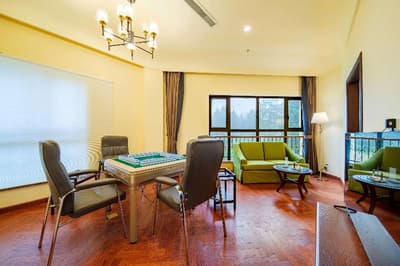 Howard Johnson by Wyndham Yaan Forest Resort