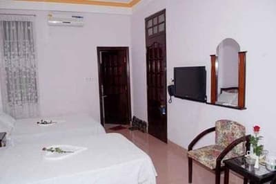 Cat Phu Hotel by ZUZU