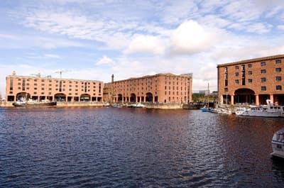 Premier Inn Liverpool City - Albert Dock