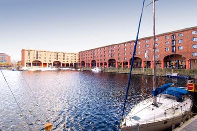 Premier Inn Liverpool City - Albert Dock