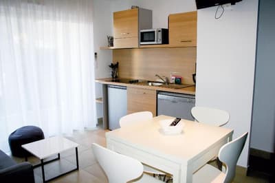 Thalacap Residence