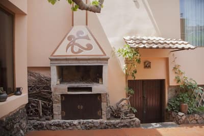 Hin Yerevantsi Hotel