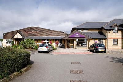 Premier Inn Bedford - Priory Marina