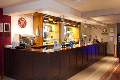 Premier Inn Bristol Cribbs Causeway - M5 J17