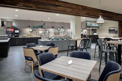 Embassy Suites By Hilton Bowling Green