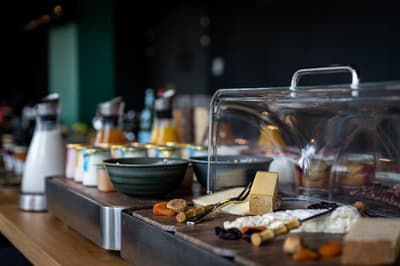 Best Western M-Treize Paris Asnieres