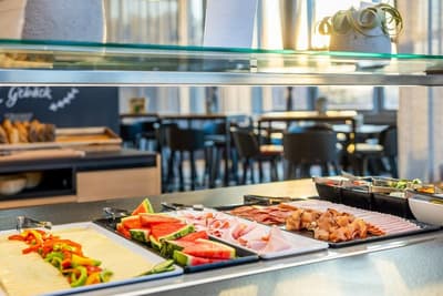 harry’s home hotel & apartments