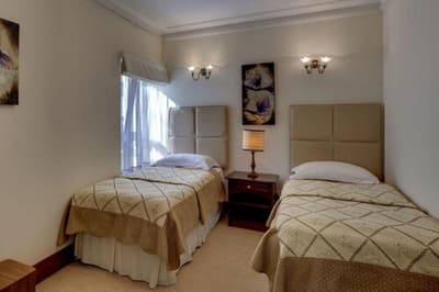 Carlton Court - Mayfair