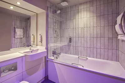 Premier Inn Rugby North - Newbold