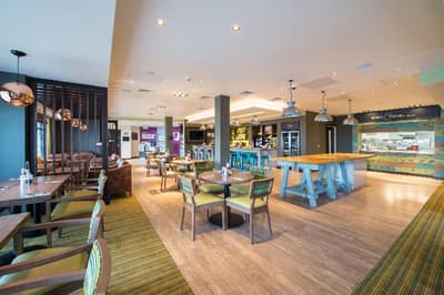 Premier Inn Chatham/Gillingham - Vic Pier