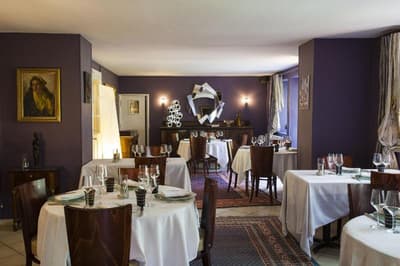 Logis Hotel la Source Bleue