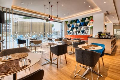 Holiday Inn Express Madrid Airport