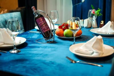 Regal Inn Badamdar Hotel