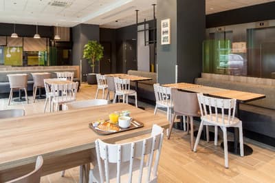 B&B HOTEL Paris Meudon Velizy