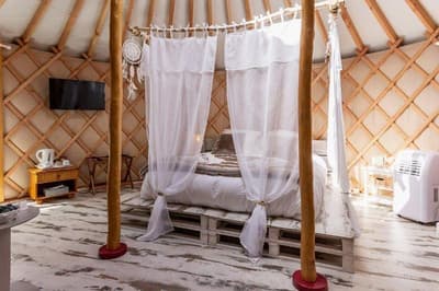 Le Moulin Des Tra Ans