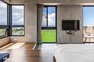 24 Degrees 42 Minutes