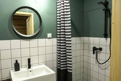 Daj Spoka J Slow Apartments