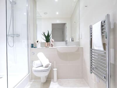 Tudors Esuite Grand Central Aparthotel
