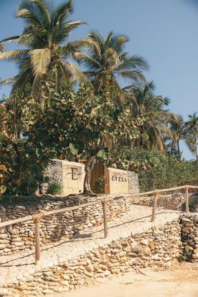 A Teka Slow Beach Hotel