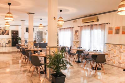 Via Sevilla Cadiz Alojamiento Y Restaurante