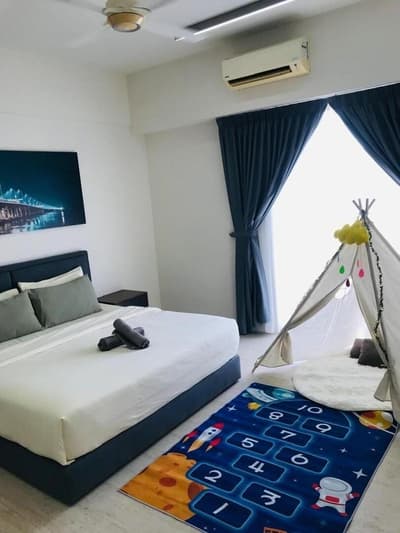 By The Sea Suites Sdb Host