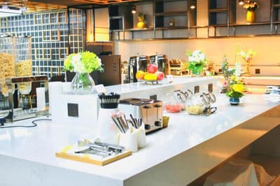 Orange Hotel Shenzhen Qianhai Bihai Bay