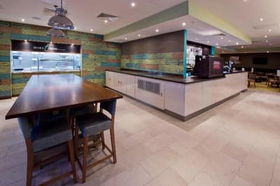 Premier Inn Bristol City Centre - Finzels Reach