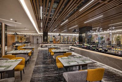 Holiday Inn & Suites - Al Khobar by IHG