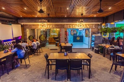 Hotel Dellhar Americano