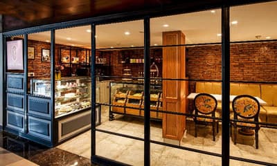 The Vintage Srinagar At Dal Lake