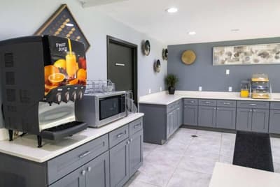 Days Inn By Wyndham College Park Atlanta Airport S