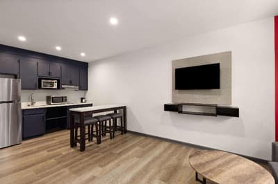 Ramada By Wyndham Studio Suites Dothan